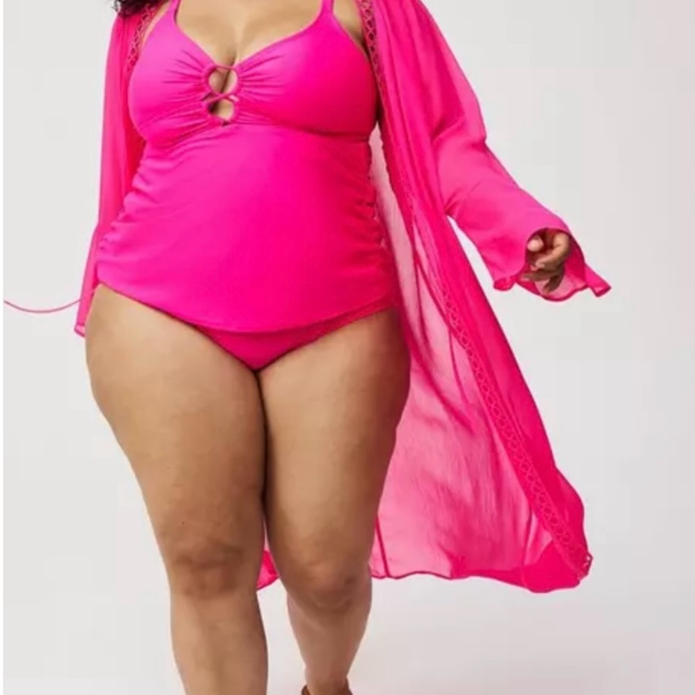 Torrid Tie-Front Crochet Maxi Kimono - Picture 3 of 5
